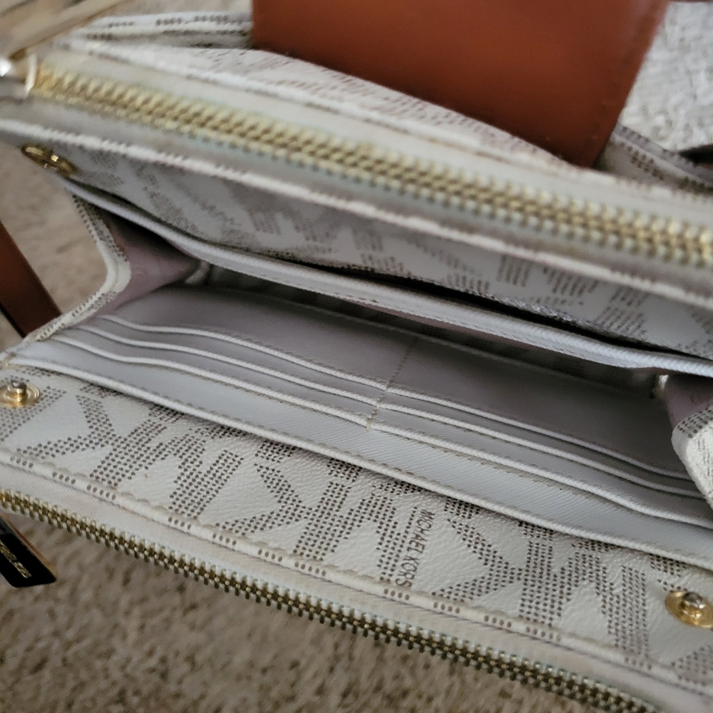 MK crossbody